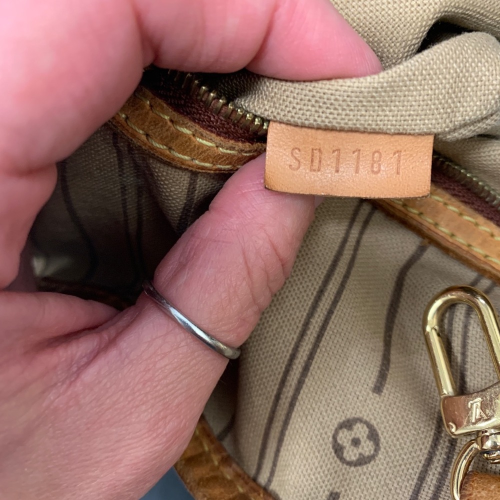 Louis Vuitton Delightful MM Retired Authentic - Picture 8 of 9